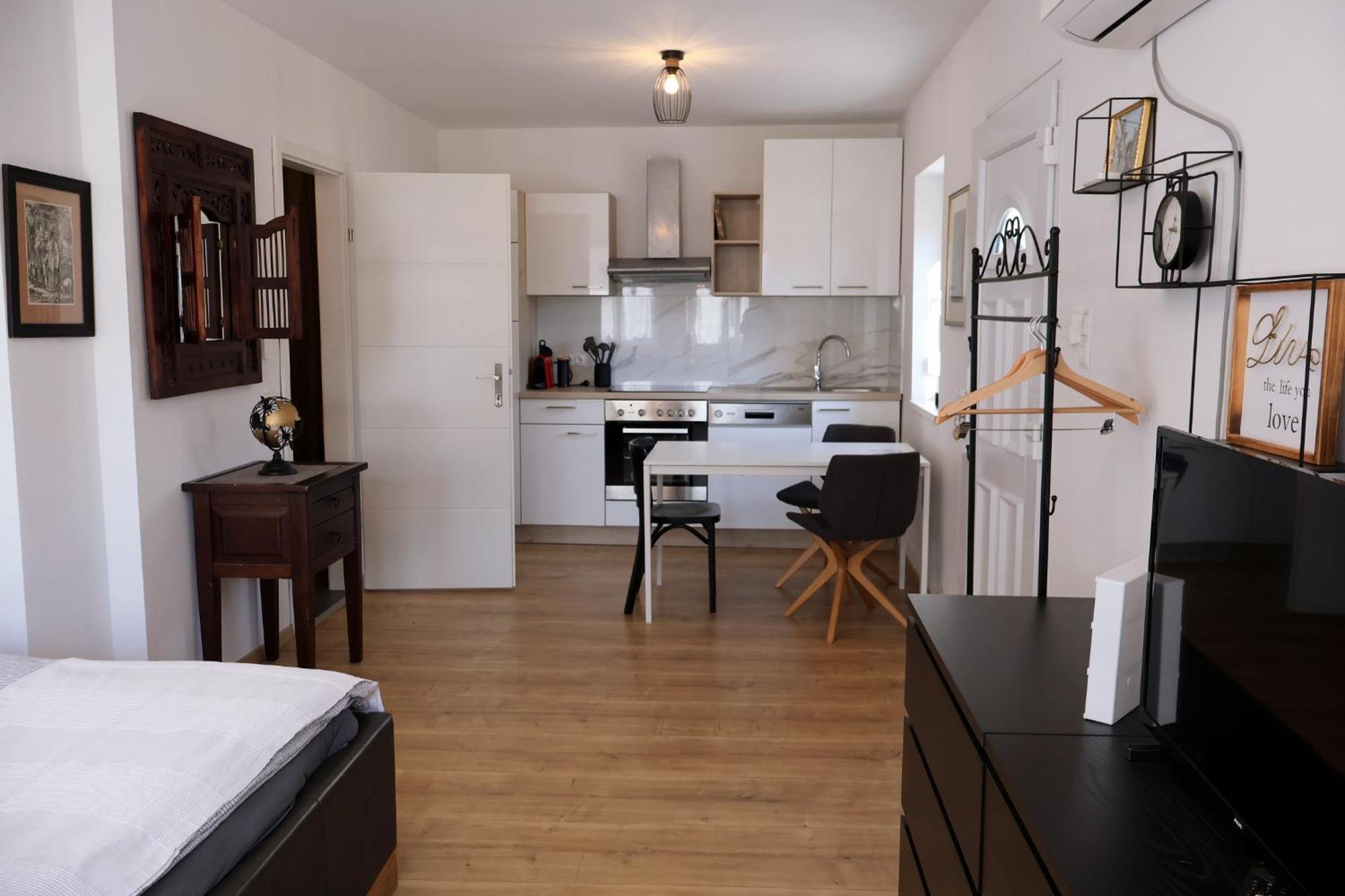See Appartements Auszeit Mörbisch am See Eksteriør bilde